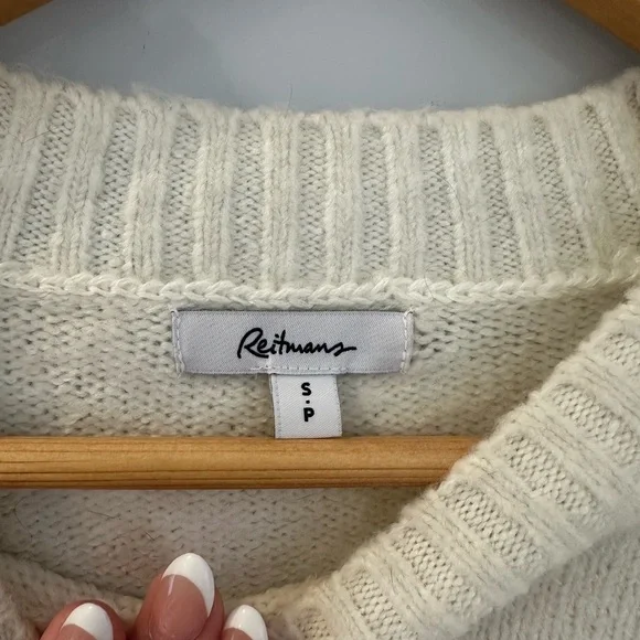 Reitmans Crewneck Sweater - Picture 3 of 3